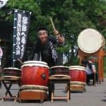 三つの太鼓の連打