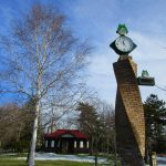 白樺緑地の時計塔